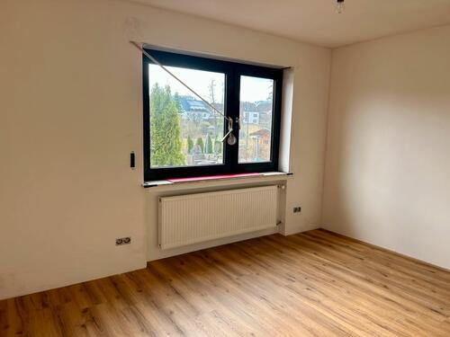 Foto - 5 Zimmer Erdgeschoßwohnung in Hosenfeld