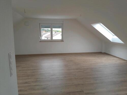 Foto - 2 Zimmer Dachgeschoss Wohnung - 848,00&nbsp;EUR Kaltmiete, ca.&nbsp; 53,00&nbsp;m&sup2;