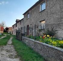 Haus mit Grundstück - 55.000,00 EUR Kaufpreis, in Reichenbach/Oberlausitz (PLZ: 02894)