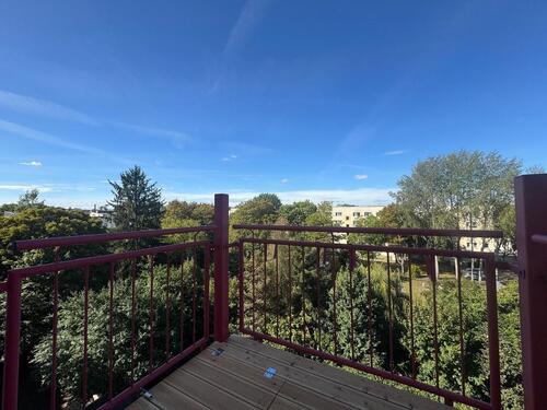 Foto - Helle 3-Raum-Balkonwohnung in ruhiger Lage in Stadtfeld-Ost