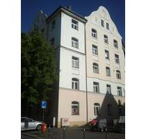 Stilvolle 2,5-Zimmer-Wohnung im charmanten Altbau in Hummelstein - Nürnberg Hasenbuck