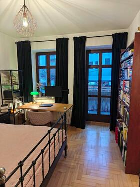 Foto - Gemütliche, zentrale 1-Raum-Wohnung mit Balkon teilmöbliert