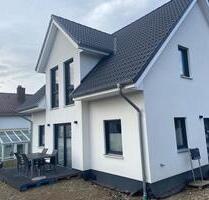 31061 Alfeld - Kurzfristig ins eigene Einfamilienhaus ziehen? - Alfeld (Leine)