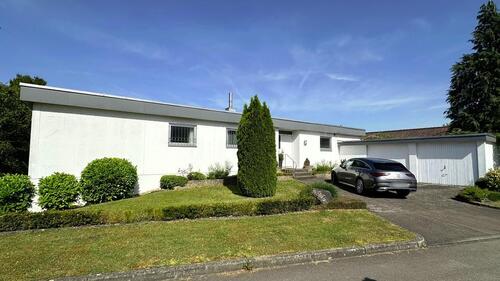 Foto - Bungalow mit großem Garten in bester Lage