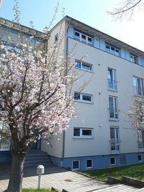 Foto - Wunderschöne, helle 3 Raum Wohnung mit Einbauküche und auf Wunsch möbliert