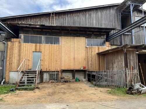 Foto - Lagerhalle (ca. 400 m²) + Büro (ca. 20 m²) günstig zu vermieten