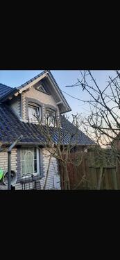 Foto - Moderne 3-Zimmer Wohnung (67 m^2) mit Garten, DG & 2 Stellplätzen