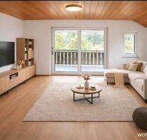 Frisch renovierte, helle Dachgeschosswohnung mit Balkon - Bad Endbach