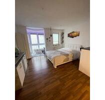 Modernes 1 Zimmer Apartment -- frisch renoviert und hochwertig eingerichtet ** Wintergarten + TG Stellplatz* Lift - Weiden in der Oberpfalz