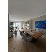 Reihenmittelhaus mit Wohlfühlcharakter am Grünzug in Poing