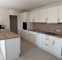 Erstbezug! Schicke 3-Zimmer-Wohnung mit großem Balkon - Fuchstal