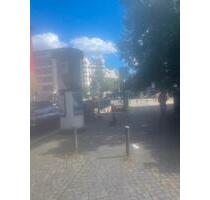 abgeschlossener stellplatz direkt am u bahn augsburger platz - Berlin Charlottenburg-Wilmersdorf