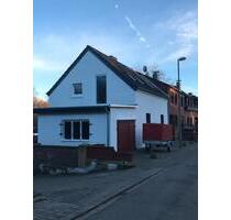 Sanierungsobjekt Neuss Holzheim von privat