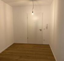 Ruhige 2-Zimmer Penthouse Wohnung mit EBK und Fahrstuhl - Weyhe