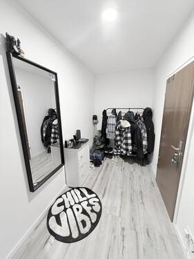 Foto - Neu sanierte 2 Zimmer Wohnung - Pauschalmiete