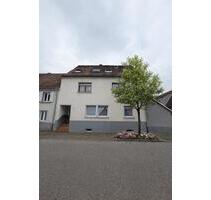 Charmante Erdgeschosswohnung mit Privaten Garten und Stellplätzen - Altrip