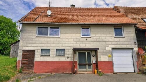 Foto - Einfamilienhaus mit großem Grundstück und viel Potenzial