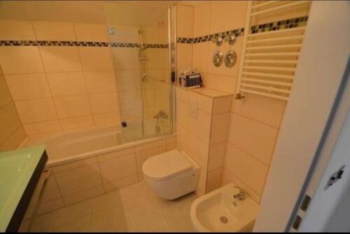 Foto - 4 Zimmer Etagenwohnung zur Miete in Berlin