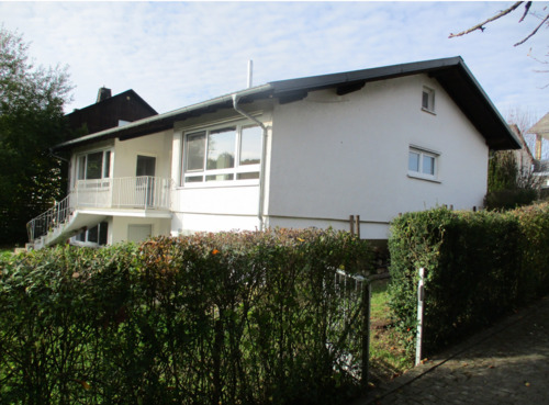 Foto - 5 Zimmer Etagenwohnung zur Miete in Ehringshausen