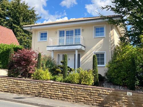 Foto - 4 Zimmer Einfamilienhaus zum Kaufen in Lage