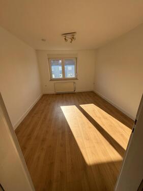Foto - Helle 3-Raum Wohnung frisch renoviert