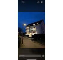 Luxuriöse 3 Zimmer-Wohnung (1.OG) nach KFW-Standard saniert - Langenhagen Engelbostel