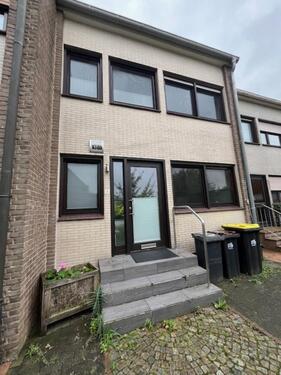 Foto - Reihenmittelhaus - 270.000,00 EUR Kaufpreis,