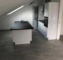 Vermietete Dachgeschosswohnung - 800,00&nbsp;EUR Kaltmiete, ca.&nbsp; 75,00&nbsp;m&sup2; in Essingen (PLZ: 73457)