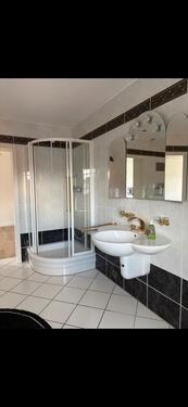 Foto - 3 Zimmer Dachgeschoßwohnung zur Miete in Niestetal