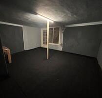 LagerraumKellerraum - 265,00&nbsp;EUR Kaltmiete, ca.&nbsp; 25,00&nbsp;m&sup2; in München (PLZ: 80937) Am Hart