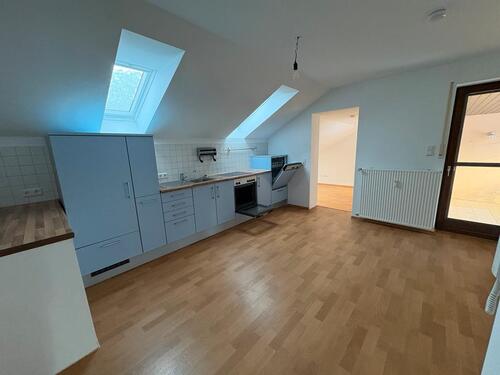 Foto - Sehr schöne Wohnung in ruhiger Lage mit Balkon und zu vermieten!