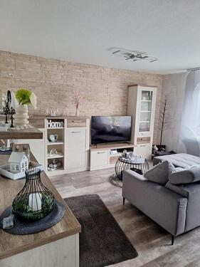 Foto - ERSTBEZUG NACH RENOVIERUNG: Sonnige Wohnung Nähe Markt