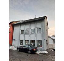 LagerLadenBüro im Herzen Tittlings