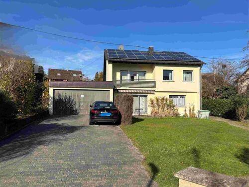 Foto - Freistehendes EFH,Doppelgarage, EBK, teilmöbliert, ruhige Lage