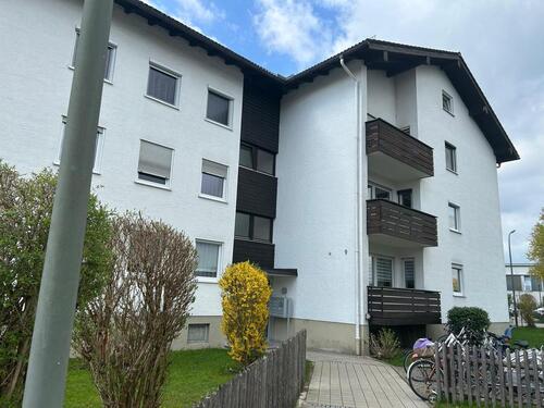 Foto - Bad Aibling: Verm. 3-Zimmer-ETW, Balkon & Stellplatz, ohne Makler