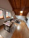 Foto - Sehr schöne und helle 2-Zi-Dachgeschoss-Wohnung - Stellplatz - EBK - ab August verfügbar