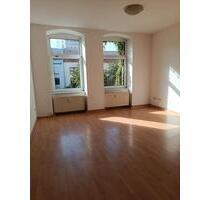 3-R-Wohnung 73qm, 1.OG, zentral Nähe Anger, ab sofort mögl - Erfurt