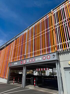 Foto - PKW-Stellplatz in Parkhaus, Neuer Kasseler Straße zu vermieten