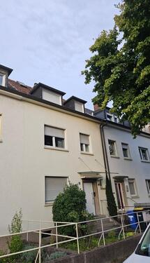 Foto - 3-Familienhaus in Ludwigshafen-Friesenheim. Ohne Provision