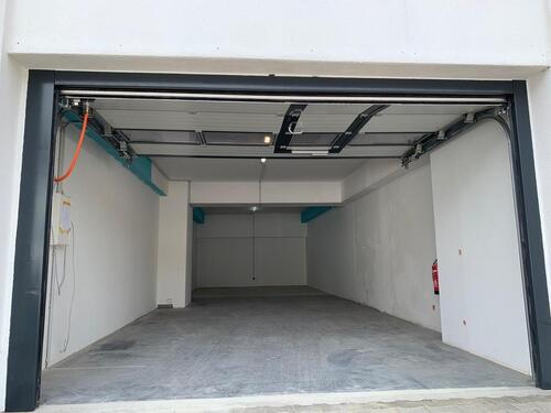 Foto - 65m² ebenerdiges Lager mit Tor in Sterkrade an der A516