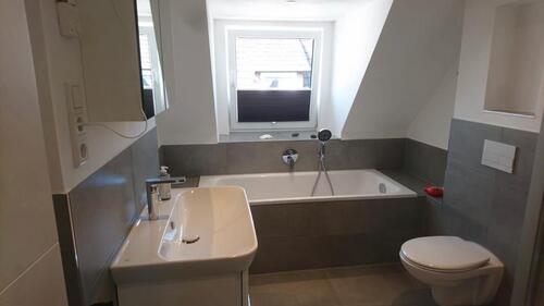 Foto - 4 Zimmer Wohnung zu vermieten - 800,00&nbsp;EUR Kaltmiete, ca.&nbsp; 140,00&nbsp;m&sup2;