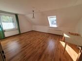 Foto - Helle 3 Zimmer Wohnung in ZweifamilienHaus