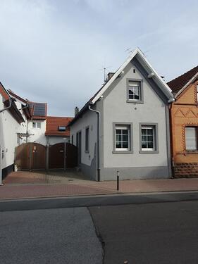 Foto - Kleines Einfamilienhaus zu verkaufen