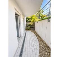 Helle 2-Zimmer-Wohnung mit Terrasse und 1,5 Stellplätzen - Ubstadt-Weiher