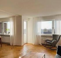 Lichtdurchflutete Dachgeschosswohnung in Offenhausen - Neu-Ulm Ludwigsfeld