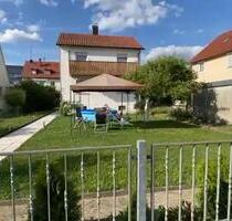 Alleinstehendes Haus mit Garten - Göppingen