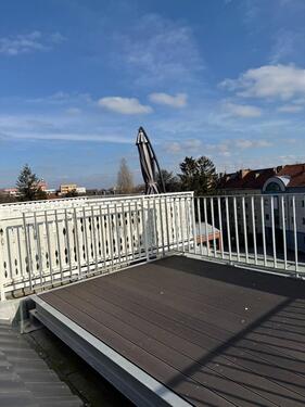 Foto - Schöne 1,5-Zimmer DG-Wohnung mit Balkon – Nähe Hbf