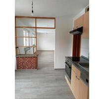 Wohnung, 48qm + 50qm Nutzfläche, Garten, sofort frei - Salzhausen