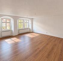 Erstbezug nach Sanierung | 4-Zimmer-Altbau | 93 m² am Markt Weida