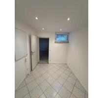 Kellerwohnung 55m2 mit Einbauküche - Attenkirchen